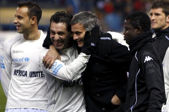 29 dicembre 2010. Mourinho e Futre ad un evento di beneficenza. Ansa